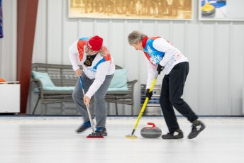 Curling in Whitesboro