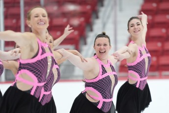 Synchronized Ice Skating - ESWG