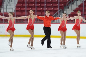 Synchronized Ice Skating - ESWG
